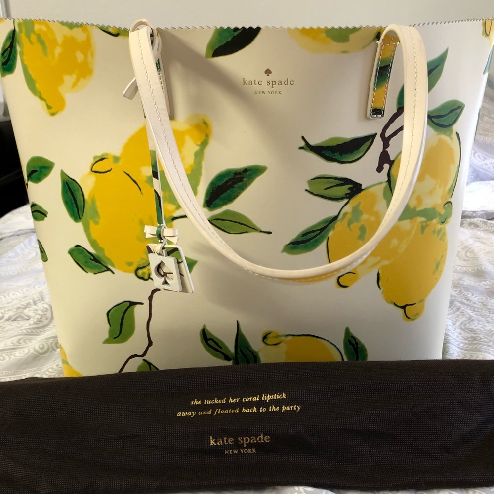Kate Spade Tote with dust bag